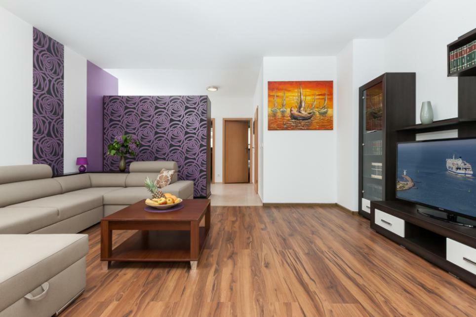Apartamenty Platan ชวีโนวิชแจ ภายนอก รูปภาพ