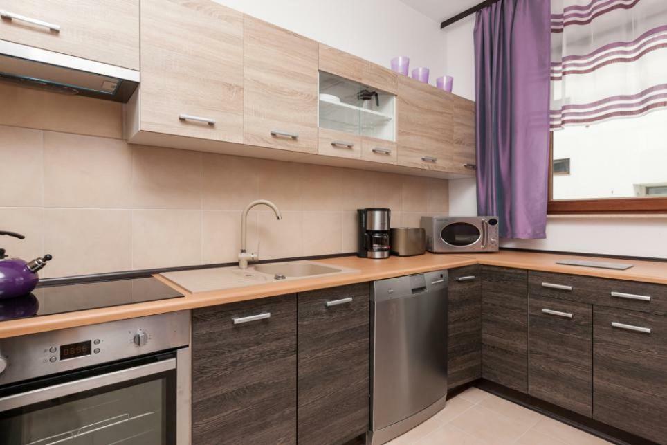 Apartamenty Platan ชวีโนวิชแจ ภายนอก รูปภาพ