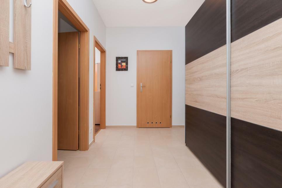 Apartamenty Platan ชวีโนวิชแจ ภายนอก รูปภาพ