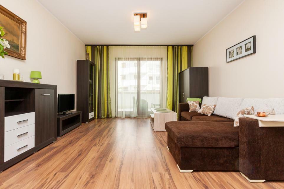 Apartamenty Platan ชวีโนวิชแจ ภายนอก รูปภาพ