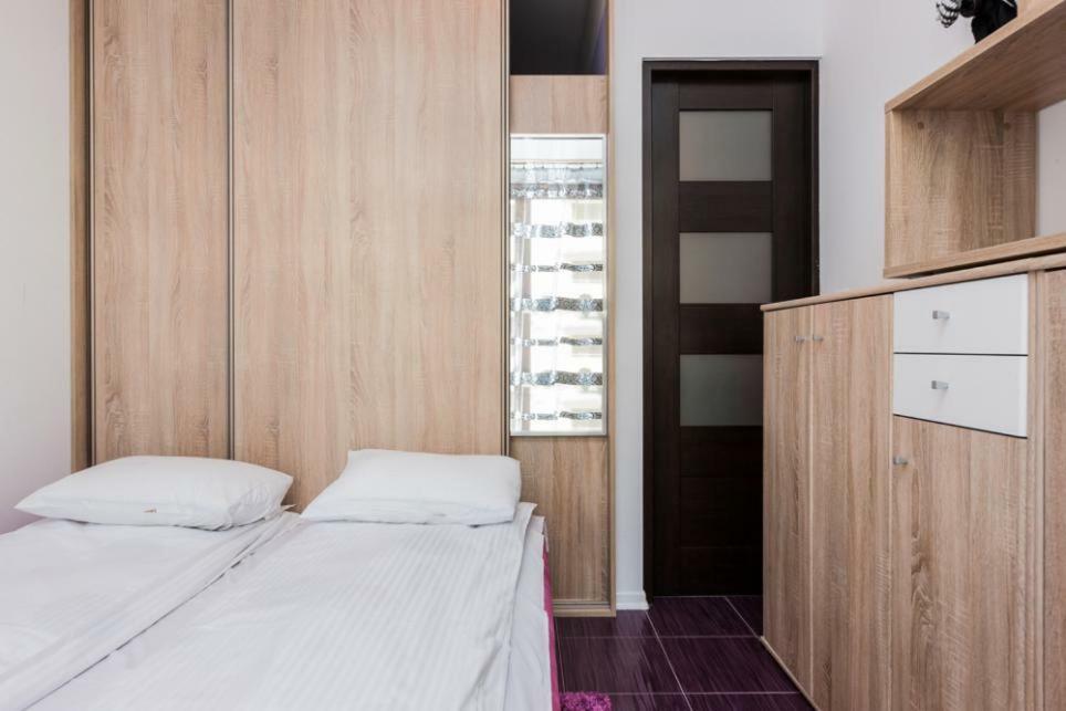 Apartamenty Platan ชวีโนวิชแจ ภายนอก รูปภาพ