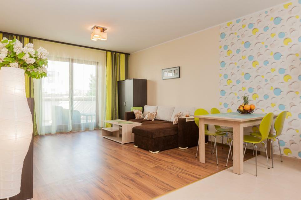 Apartamenty Platan ชวีโนวิชแจ ภายนอก รูปภาพ